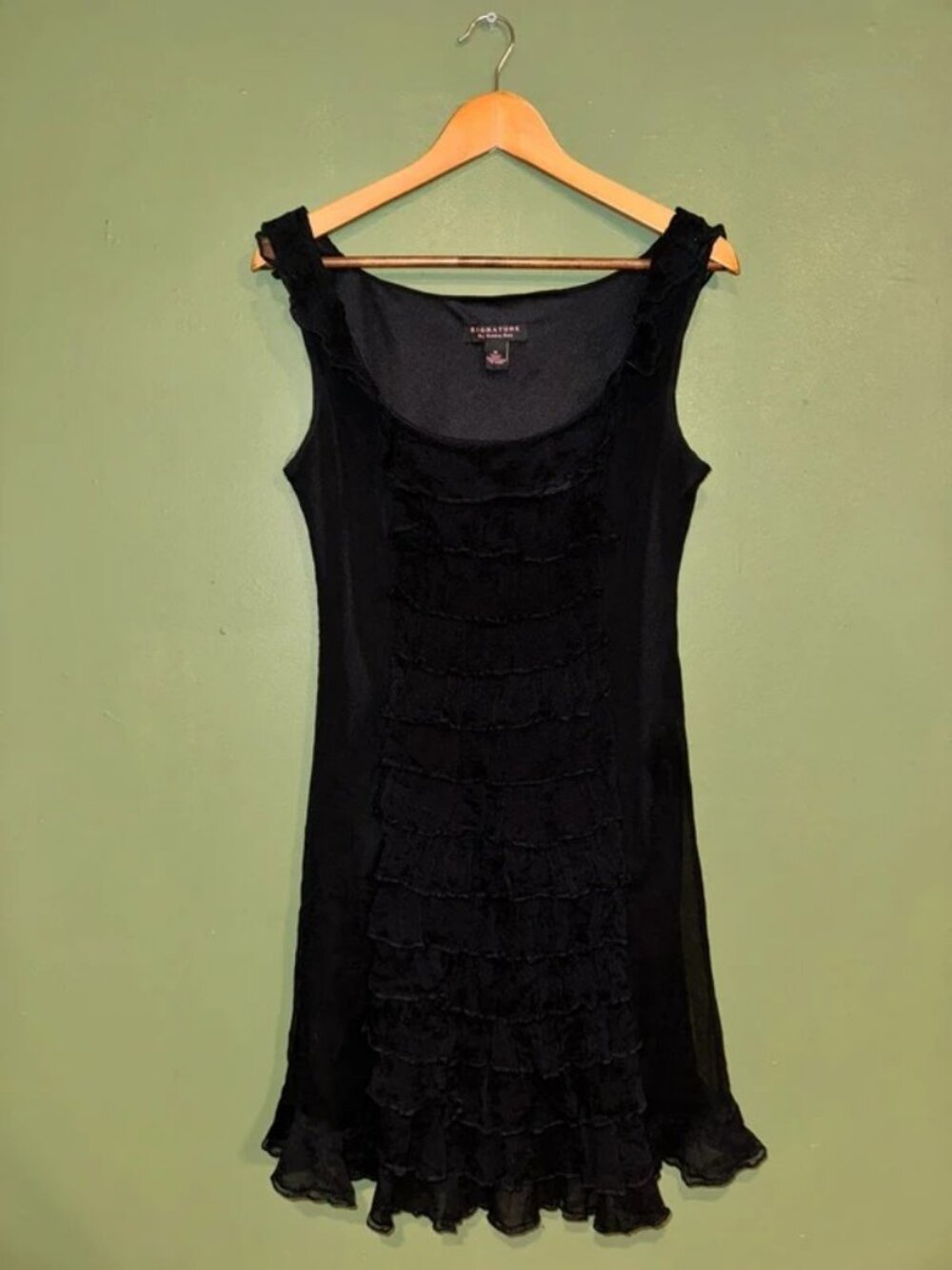Signature by Robbie Bee Black Silk Ruffle Midi Dress Size 10